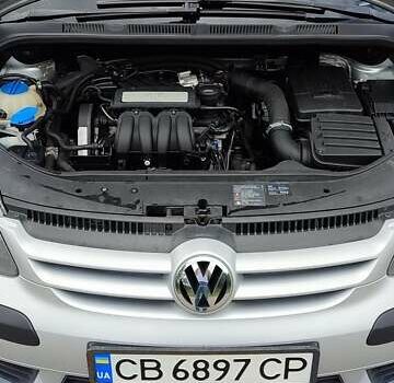 Серый Фольксваген Гольф Плюс, объемом двигателя 1.6 л и пробегом 240 тыс. км за 5999 $, фото 23 на Automoto.ua