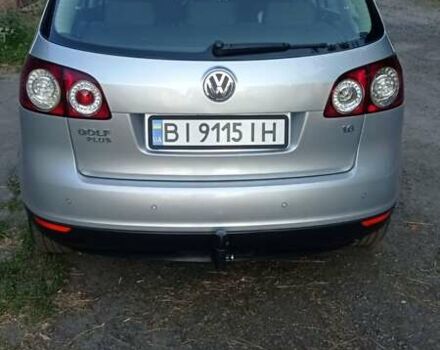 Серый Фольксваген Гольф Плюс, объемом двигателя 1.6 л и пробегом 233 тыс. км за 6199 $, фото 9 на Automoto.ua