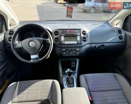 Серый Фольксваген Гольф Плюс, объемом двигателя 0 л и пробегом 225 тыс. км за 6500 $, фото 27 на Automoto.ua