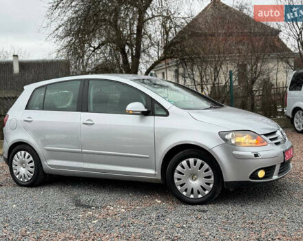 Серый Фольксваген Гольф Плюс, объемом двигателя 1.6 л и пробегом 220 тыс. км за 6190 $, фото 21 на Automoto.ua