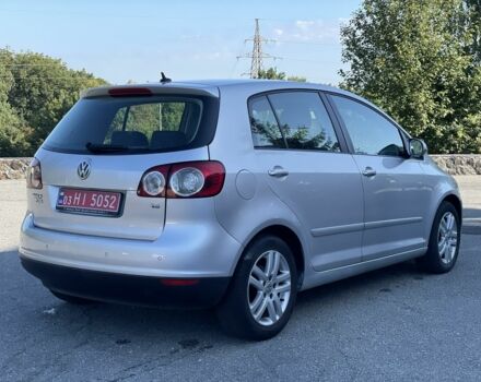 Серый Фольксваген Гольф Плюс, объемом двигателя 1.6 л и пробегом 235 тыс. км за 6999 $, фото 2 на Automoto.ua