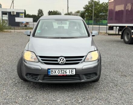 Сірий Фольксваген Golf Plus, об'ємом двигуна 1.4 л та пробігом 140 тис. км за 5600 $, фото 1 на Automoto.ua