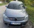 Серый Фольксваген Гольф Плюс, объемом двигателя 1.6 л и пробегом 227 тыс. км за 8900 $, фото 1 на Automoto.ua