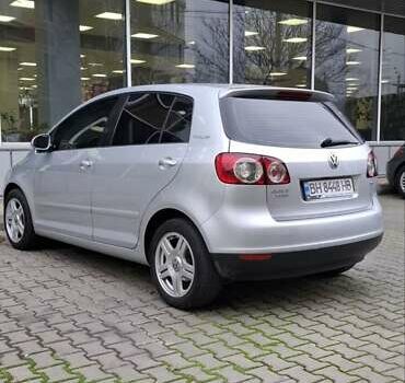 Серый Фольксваген Гольф Плюс, объемом двигателя 1.6 л и пробегом 191 тыс. км за 6900 $, фото 3 на Automoto.ua