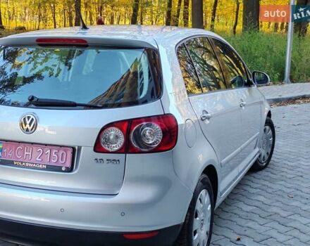 Серый Фольксваген Гольф Плюс, объемом двигателя 1.6 л и пробегом 181 тыс. км за 5599 $, фото 17 на Automoto.ua