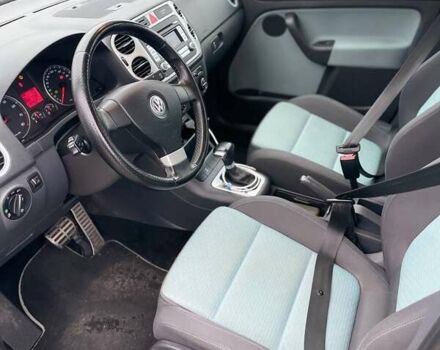 Серый Фольксваген Гольф Плюс, объемом двигателя 1.4 л и пробегом 160 тыс. км за 7700 $, фото 8 на Automoto.ua