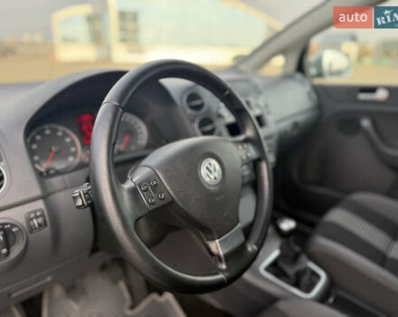 Серый Фольксваген Гольф Плюс, объемом двигателя 1.39 л и пробегом 252 тыс. км за 5900 $, фото 21 на Automoto.ua