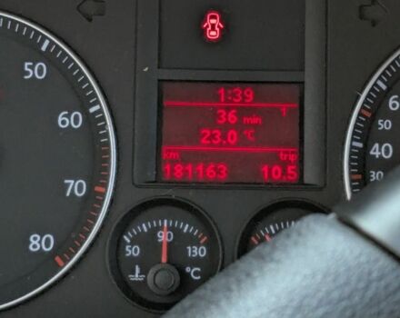 Серый Фольксваген Гольф Плюс, объемом двигателя 1.6 л и пробегом 181 тыс. км за 5550 $, фото 6 на Automoto.ua