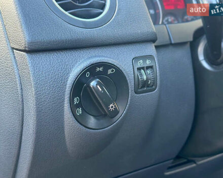 Фольксваген Гольф Плюс 2007 в Днепре (Днепропетровске) на Automoto.ua Серый Фольксваген Гольф Плюс, объемом двигателя 1.6 л и пробегом 233 тыс. км за 7299 $, фото 17 на Automoto.ua