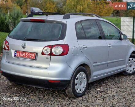 Фольксваген Гольф Плюс 2007 в Луцке на Automoto.ua Серый Фольксваген Гольф Плюс, объемом двигателя 1.6 л и пробегом 200 тыс. км за 5700 $, фото 10 на Automoto.ua