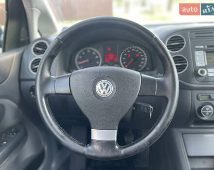 Сірий Фольксваген Golf Plus, об'ємом двигуна 1.4 л та пробігом 237 тис. км за 5700 $, фото 11 на Automoto.ua