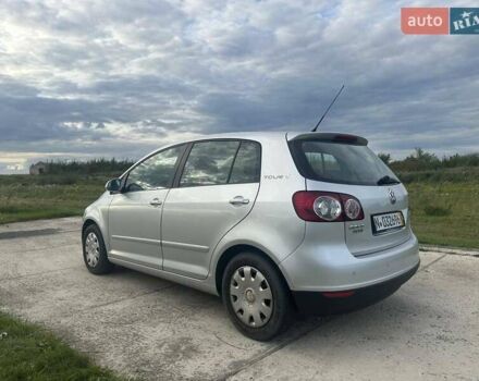 Сірий Фольксваген Golf Plus, об'ємом двигуна 0 л та пробігом 190 тис. км за 6450 $, фото 10 на Automoto.ua
