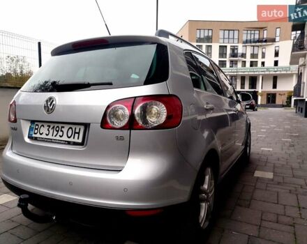 Серый Фольксваген Гольф Плюс, объемом двигателя 1.6 л и пробегом 233 тыс. км за 5750 $, фото 2 на Automoto.ua