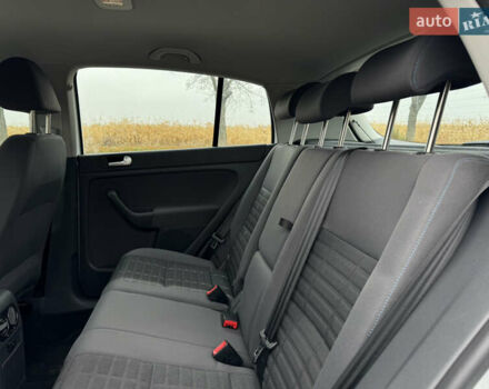 Сірий Фольксваген Golf Plus, об'ємом двигуна 1.4 л та пробігом 225 тис. км за 5300 $, фото 25 на Automoto.ua