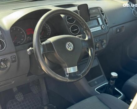 Серый Фольксваген Гольф Плюс, объемом двигателя 1.6 л и пробегом 212 тыс. км за 6640 $, фото 11 на Automoto.ua