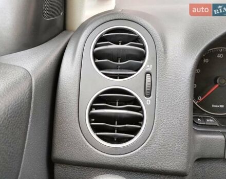 Серый Фольксваген Гольф Плюс, объемом двигателя 1.6 л и пробегом 106 тыс. км за 7300 $, фото 47 на Automoto.ua