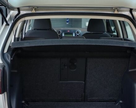 Серый Фольксваген Гольф Плюс, объемом двигателя 1.6 л и пробегом 181 тыс. км за 5499 $, фото 8 на Automoto.ua