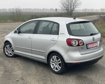 Серый Фольксваген Гольф Плюс, объемом двигателя 1.6 л и пробегом 240 тыс. км за 6900 $, фото 1 на Automoto.ua