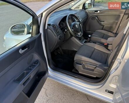 Серый Фольксваген Гольф Плюс, объемом двигателя 1.6 л и пробегом 158 тыс. км за 6700 $, фото 12 на Automoto.ua