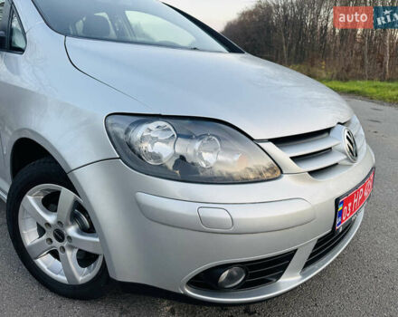 Серый Фольксваген Гольф Плюс, объемом двигателя 1.6 л и пробегом 180 тыс. км за 5699 $, фото 3 на Automoto.ua