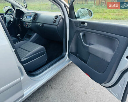 Серый Фольксваген Гольф Плюс, объемом двигателя 1.6 л и пробегом 180 тыс. км за 5699 $, фото 36 на Automoto.ua