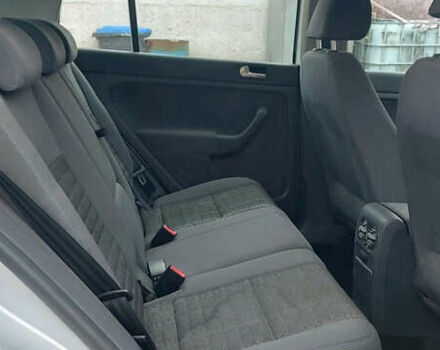 Серый Фольксваген Гольф Плюс, объемом двигателя 0 л и пробегом 196 тыс. км за 4555 $, фото 12 на Automoto.ua