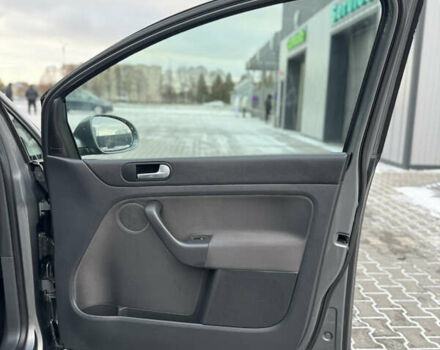 Серый Фольксваген Гольф Плюс, объемом двигателя 1.6 л и пробегом 192 тыс. км за 6200 $, фото 54 на Automoto.ua