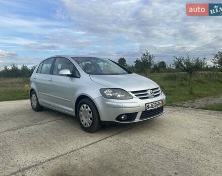 Сірий Фольксваген Golf Plus, об'ємом двигуна 0 л та пробігом 190 тис. км за 6450 $, фото 3 на Automoto.ua