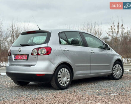 Серый Фольксваген Гольф Плюс, объемом двигателя 1.6 л и пробегом 220 тыс. км за 6190 $, фото 39 на Automoto.ua