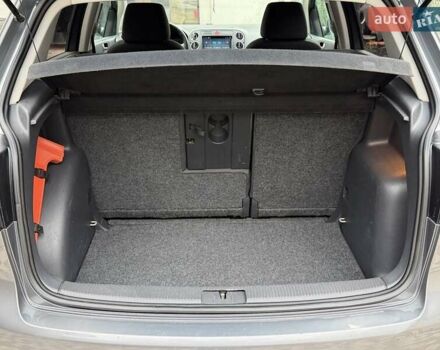 Сірий Фольксваген Golf Plus, об'ємом двигуна 1.9 л та пробігом 241 тис. км за 6600 $, фото 33 на Automoto.ua