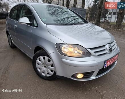Серый Фольксваген Гольф Плюс, объемом двигателя 1.4 л и пробегом 222 тыс. км за 5850 $, фото 22 на Automoto.ua