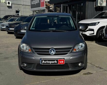 Серый Фольксваген Гольф Плюс, объемом двигателя 1.6 л и пробегом 212 тыс. км за 6540 $, фото 1 на Automoto.ua