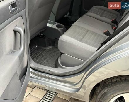 Сірий Фольксваген Golf Plus, об'ємом двигуна 1.9 л та пробігом 241 тис. км за 6600 $, фото 27 на Automoto.ua