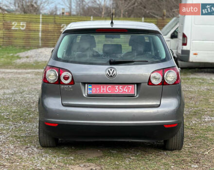 Сірий Фольксваген Golf Plus, об'ємом двигуна 1.4 л та пробігом 237 тис. км за 5700 $, фото 3 на Automoto.ua
