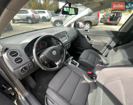 Серый Фольксваген Гольф Плюс, объемом двигателя 1.6 л и пробегом 220 тыс. км за 6599 $, фото 21 на Automoto.ua