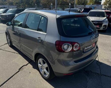 Серый Фольксваген Гольф Плюс, объемом двигателя 1.6 л и пробегом 212 тыс. км за 6540 $, фото 4 на Automoto.ua