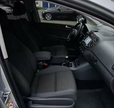 Серый Фольксваген Гольф Плюс, объемом двигателя 1.6 л и пробегом 191 тыс. км за 6900 $, фото 43 на Automoto.ua