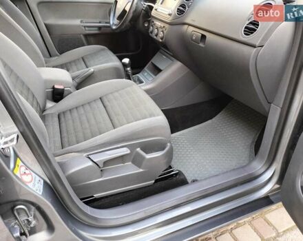 Серый Фольксваген Гольф Плюс, объемом двигателя 1.6 л и пробегом 106 тыс. км за 7300 $, фото 56 на Automoto.ua