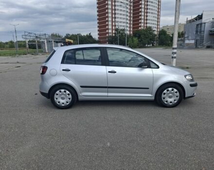 Сірий Фольксваген Golf Plus, об'ємом двигуна 1 л та пробігом 140 тис. км за 6399 $, фото 5 на Automoto.ua