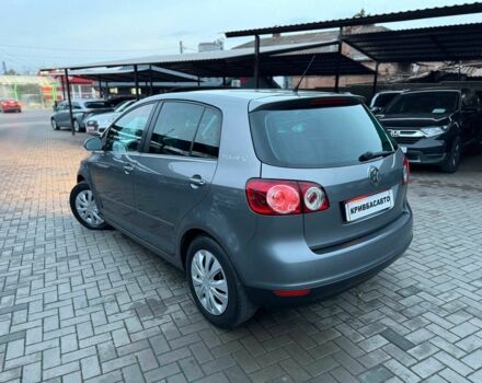 Серый Фольксваген Гольф Плюс, объемом двигателя 1.6 л и пробегом 227 тыс. км за 7300 $, фото 4 на Automoto.ua
