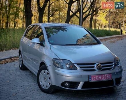 Серый Фольксваген Гольф Плюс, объемом двигателя 1.6 л и пробегом 181 тыс. км за 5599 $, фото 20 на Automoto.ua