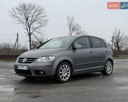 Сірий Фольксваген Golf Plus, об'ємом двигуна 1.39 л та пробігом 266 тис. км за 7150 $, фото 8 на Automoto.ua