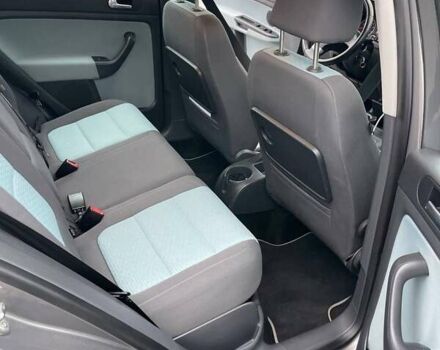 Серый Фольксваген Гольф Плюс, объемом двигателя 1.4 л и пробегом 160 тыс. км за 7700 $, фото 9 на Automoto.ua