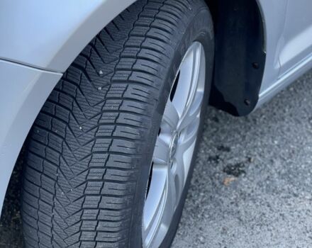 Серый Фольксваген Гольф Плюс, объемом двигателя 1.6 л и пробегом 235 тыс. км за 6999 $, фото 19 на Automoto.ua