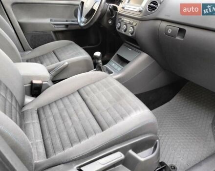 Серый Фольксваген Гольф Плюс, объемом двигателя 1.6 л и пробегом 106 тыс. км за 7300 $, фото 55 на Automoto.ua