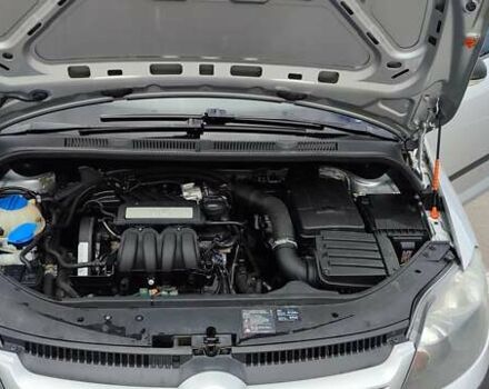 Серый Фольксваген Гольф Плюс, объемом двигателя 1.6 л и пробегом 240 тыс. км за 5999 $, фото 22 на Automoto.ua