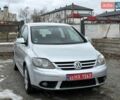 Серый Фольксваген Гольф Плюс, объемом двигателя 1.4 л и пробегом 232 тыс. км за 6400 $, фото 4 на Automoto.ua