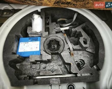 Серый Фольксваген Гольф Плюс, объемом двигателя 1.6 л и пробегом 163 тыс. км за 6900 $, фото 66 на Automoto.ua