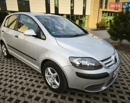 Серый Фольксваген Гольф Плюс, объемом двигателя 1.6 л и пробегом 163 тыс. км за 6900 $, фото 13 на Automoto.ua