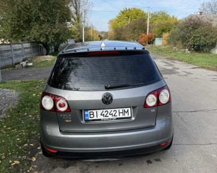 Серый Фольксваген Гольф Плюс, объемом двигателя 1.6 л и пробегом 227 тыс. км за 8900 $, фото 2 на Automoto.ua